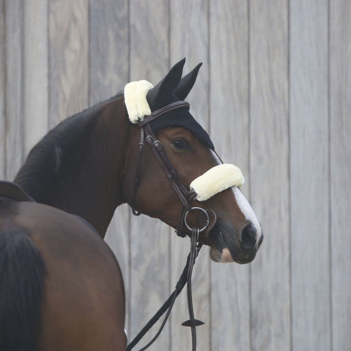 Sheepskin Noseband Set Equine Therapy | Kentucky Horsewear - Active Equine