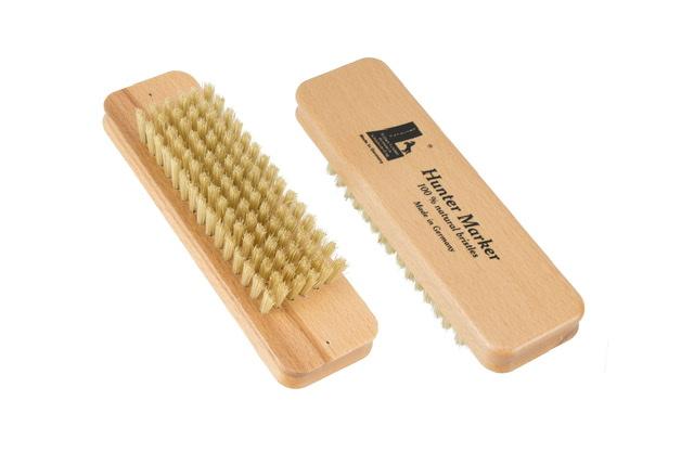 Hunter Marker (quarter markings) Horse Brush | Leistner - Active Equine