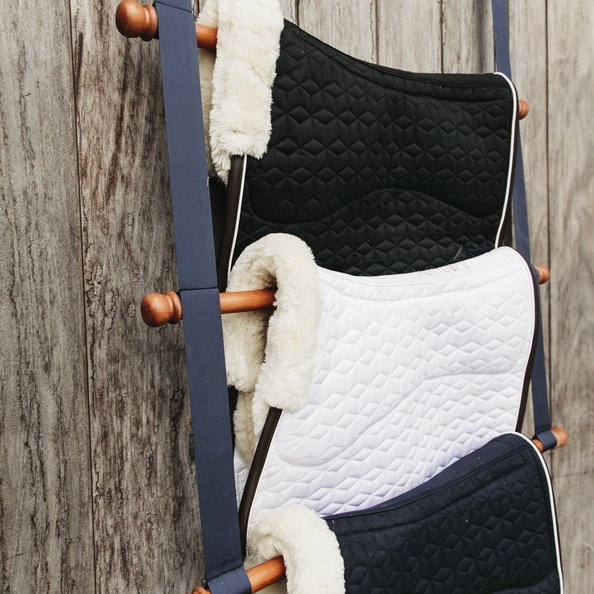 Saddle Pad Holder Luxe | Kentucky Horsewear - Active Equine