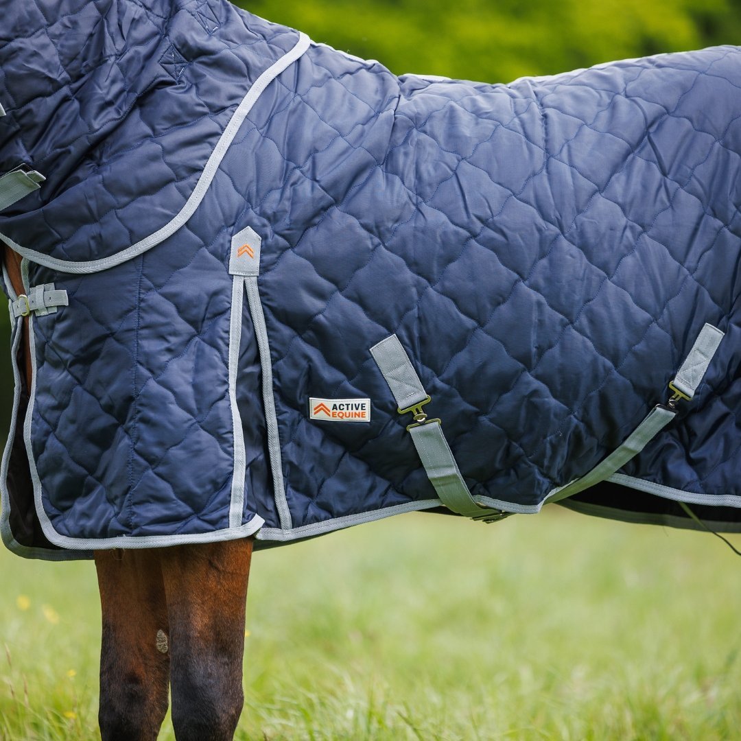 OUTLET Quilted Stable Rug with Detachable Neck | Active Equine - Active Equine