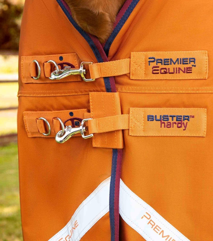 Buster Hardy 200g Half Neck Turnout Rug | PEI - Active Equine