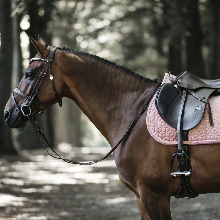 Jumping Saddle Pad Velvet | Kentucky Horsewear - Active Equine