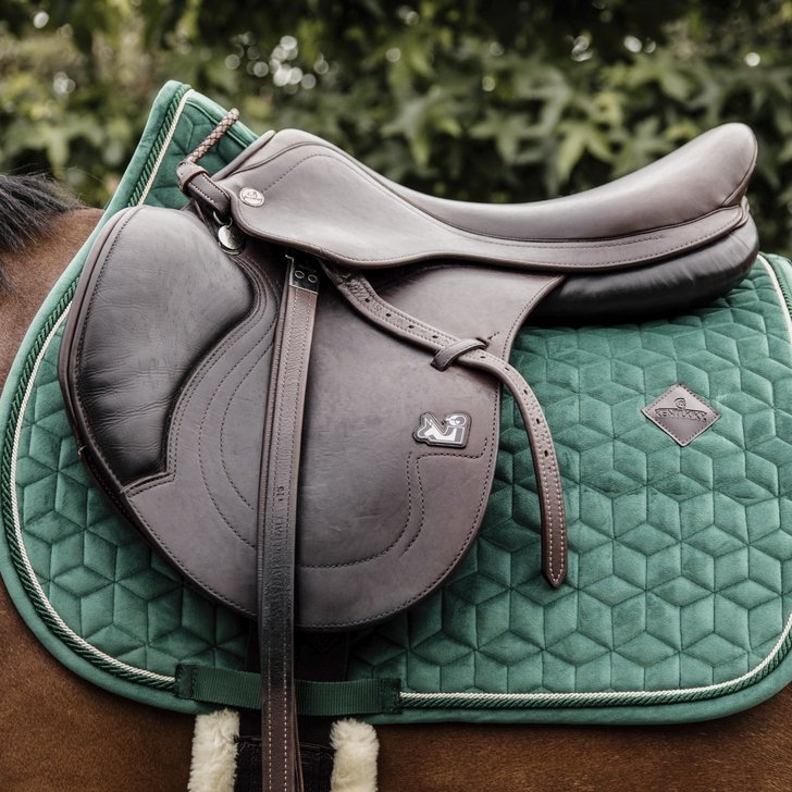 Jumping Saddle Pad Velvet | Kentucky Horsewear - Active Equine