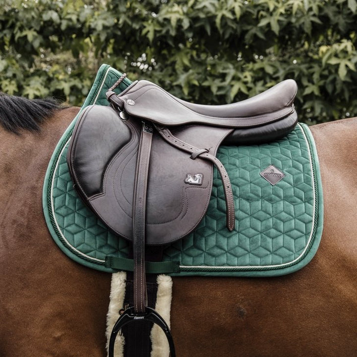 Jumping Saddle Pad Velvet | Kentucky Horsewear - Active Equine