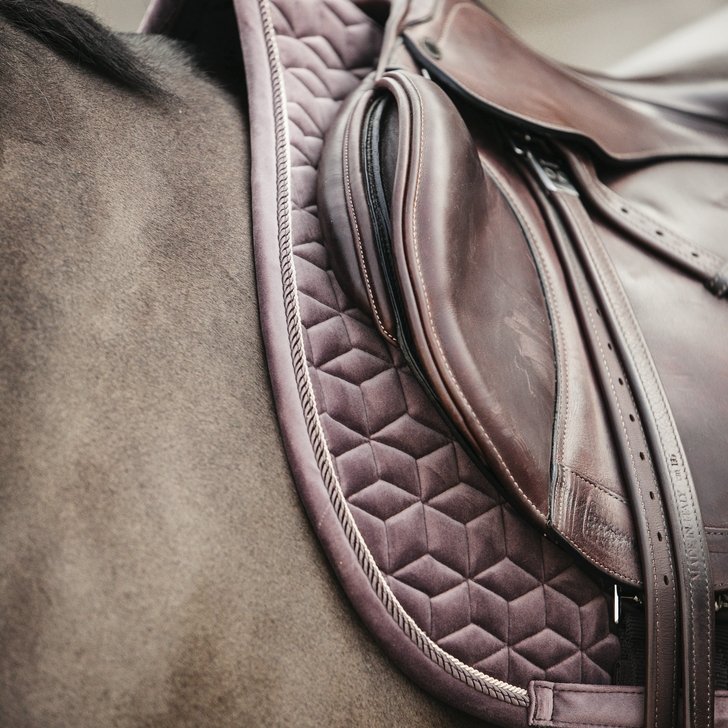 Jumping Saddle Pad Velvet | Kentucky Horsewear - Active Equine