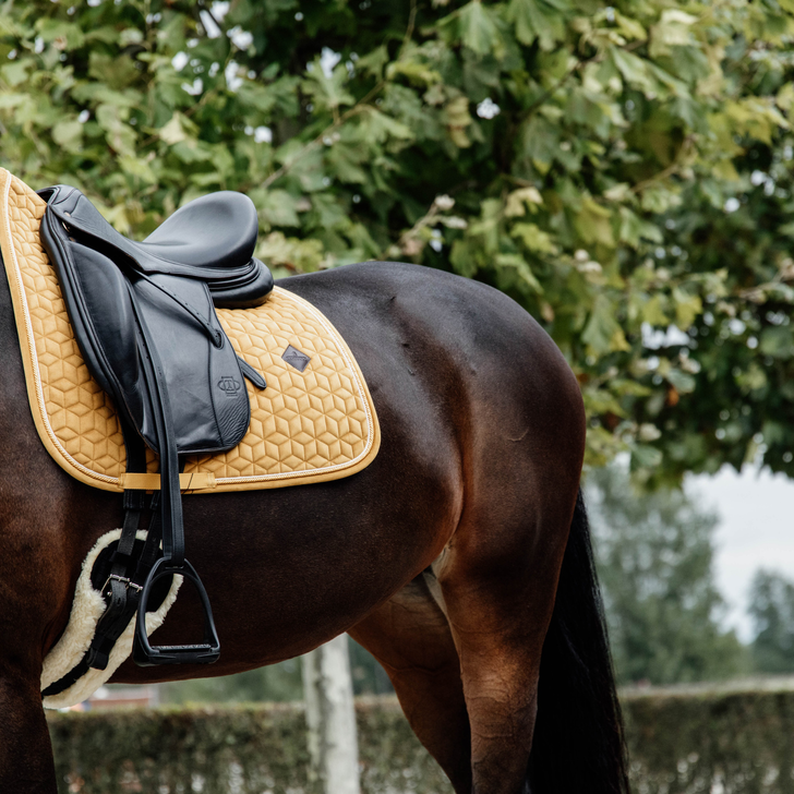 Dressage Saddle Pad Velvet | Kentucky Horsewear - Active Equine
