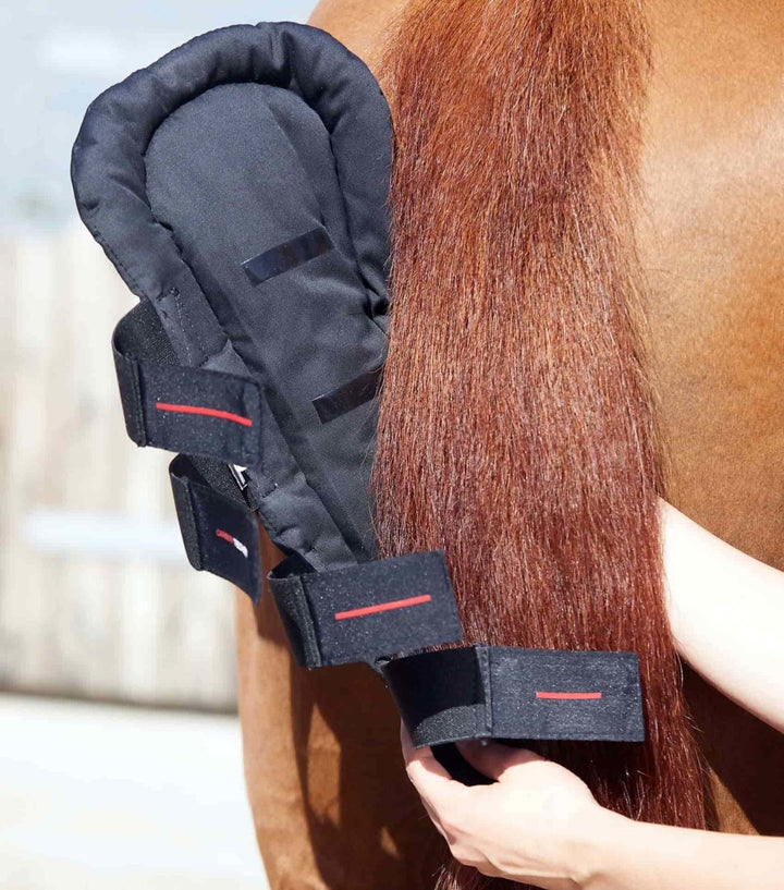 PEI Carbon Tech Anti Slip Tail Guard - Active Equine