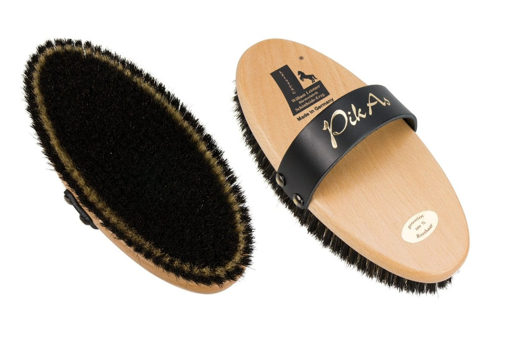 Pik As Horse Brush (luxury grooming) | Leistner - Active Equine