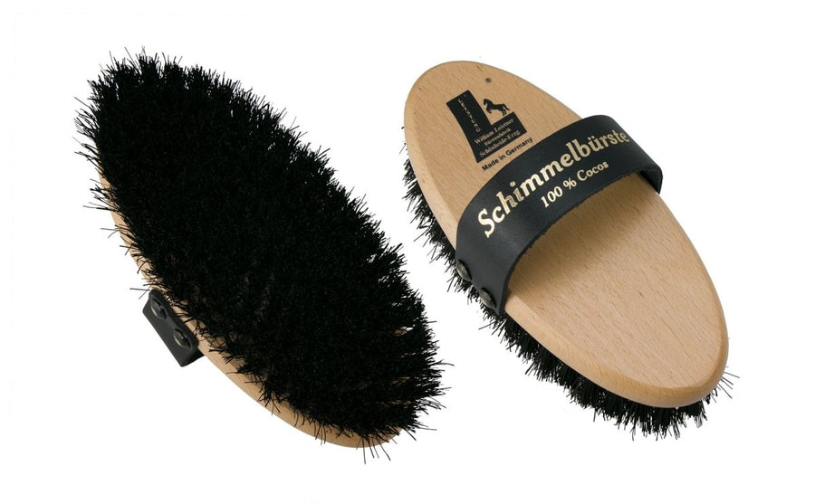 Horse Brush Schimmel (lighter coats) | Leistner - Active Equine