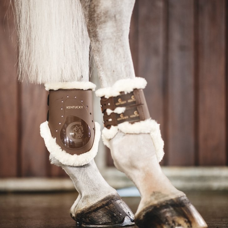 Sheepskin Fetlock Horse Boots Elastic | Kentucky Horsewear - Active Equine