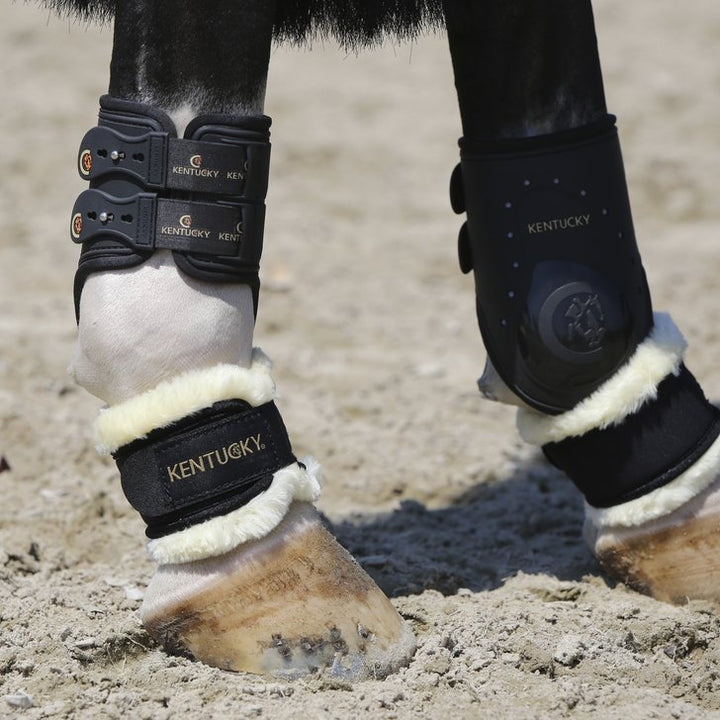 Sheepskin Pastern Wrap Equine Therapy | Kentucky Horsewear - Active Equine